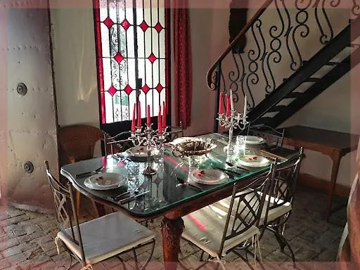 ボジュジョス・パル・デル・コンダド El Mirador Del Convento San Juan De Moraninaゲストハウス 0*,  スペイン